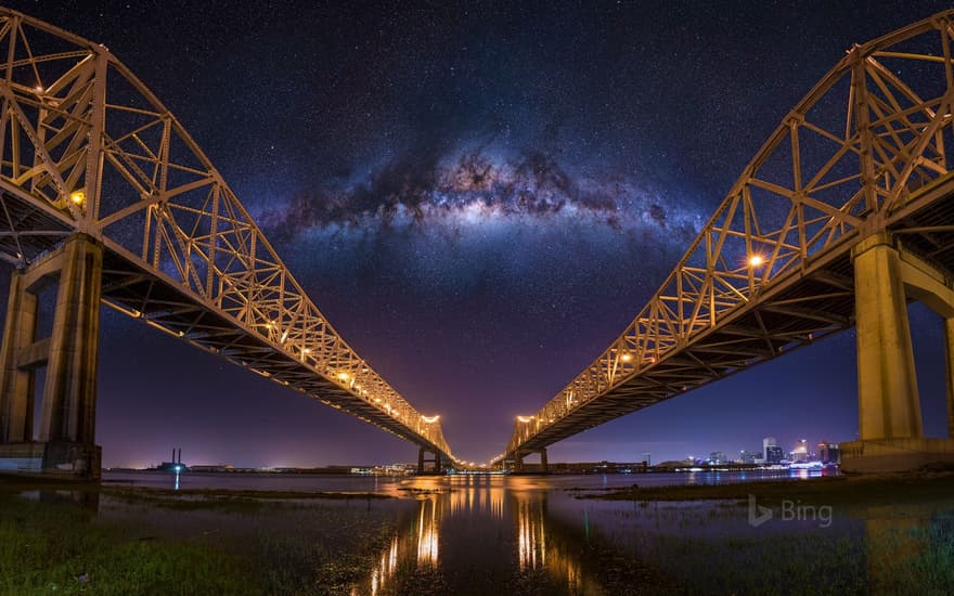 The Crescent City Connection bridges in New Orleans, Louisiana