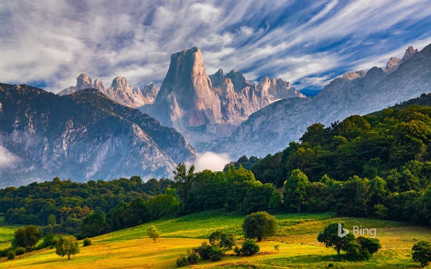 Naranjo de Bulnes peak, in Picos de Europa National Park, Asturias, Spain