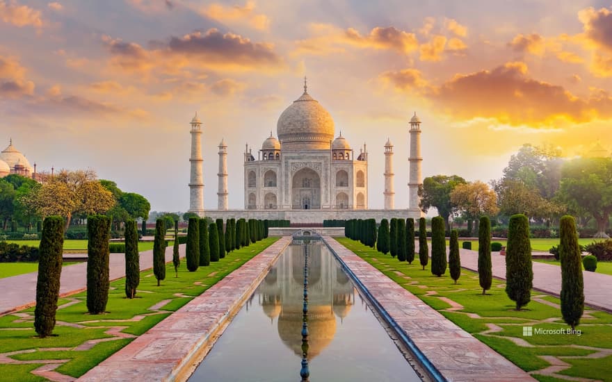 Taj Mahal in Agra, Uttar Pradesh, India